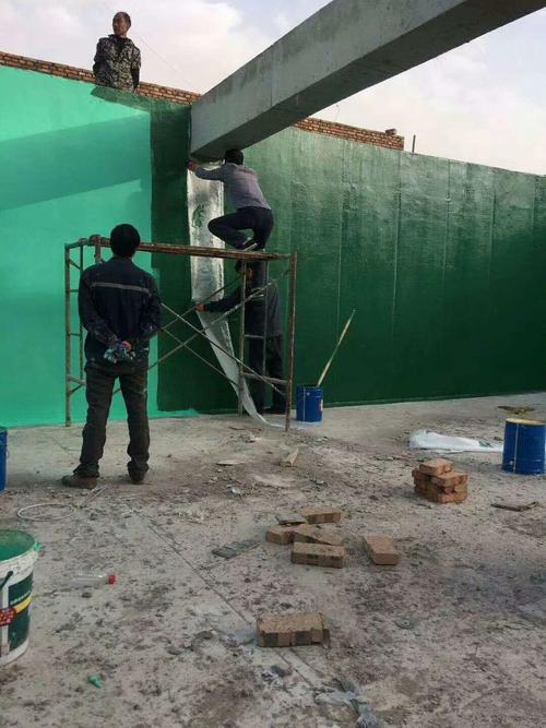 白沙针对老旧车间地面普遍存在的起砂、裂缝问题